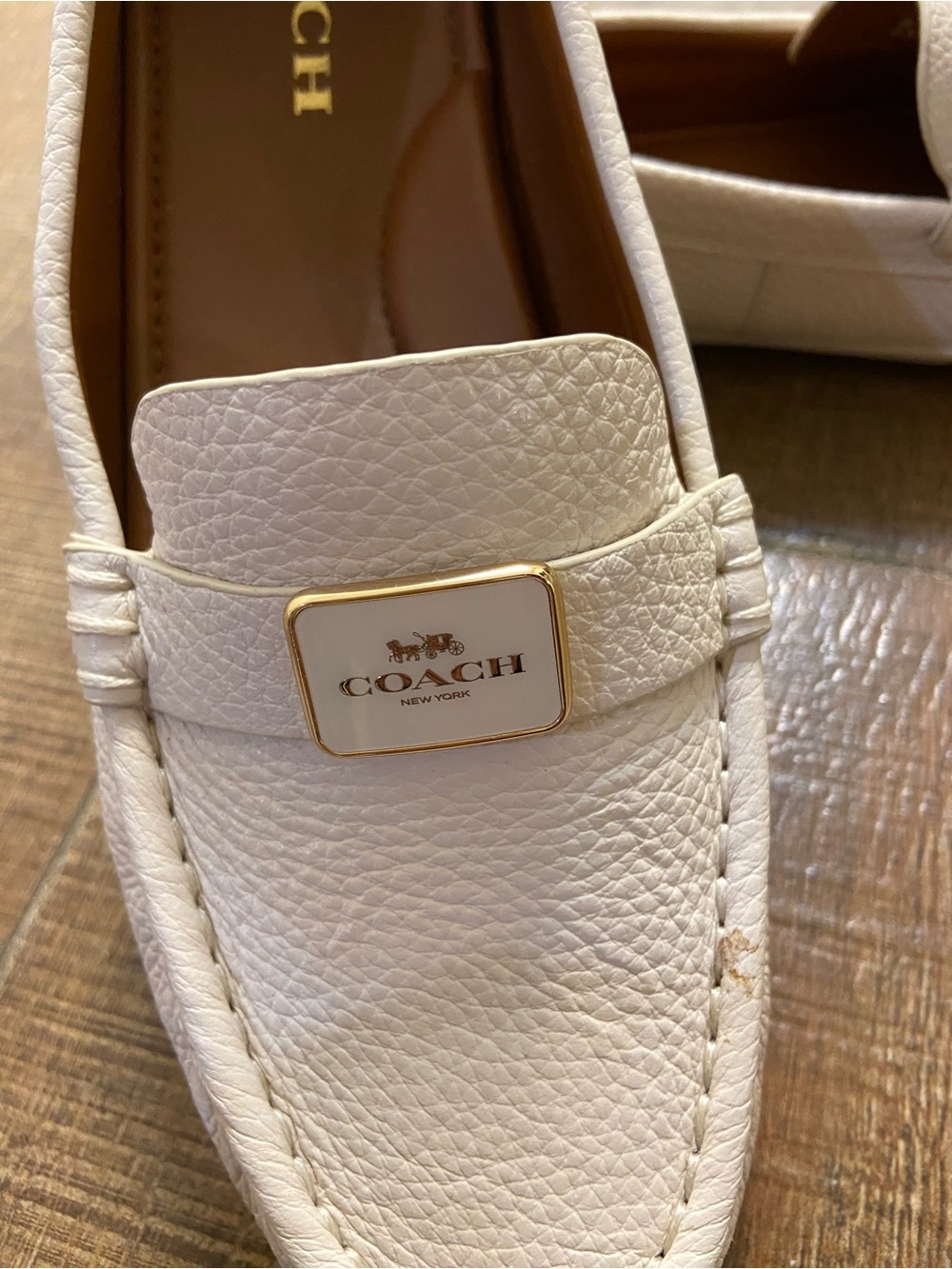 Coach off white Pebbled Leather Logo Bit Loafers Sz 9 - Picture 8 of 9